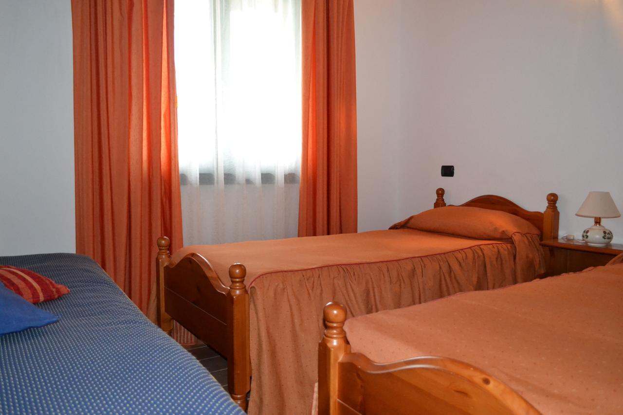 Agriturismo Le Oche Selvatiche Lauzacco ภายนอก รูปภาพ