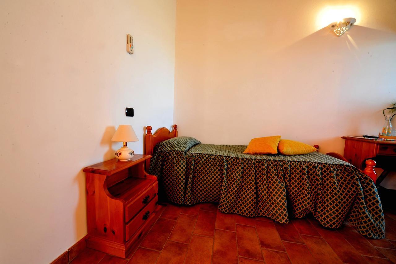 Agriturismo Le Oche Selvatiche Lauzacco ภายนอก รูปภาพ