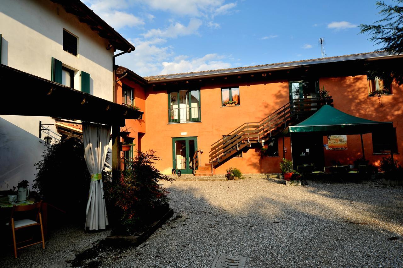 Agriturismo Le Oche Selvatiche Lauzacco ภายนอก รูปภาพ