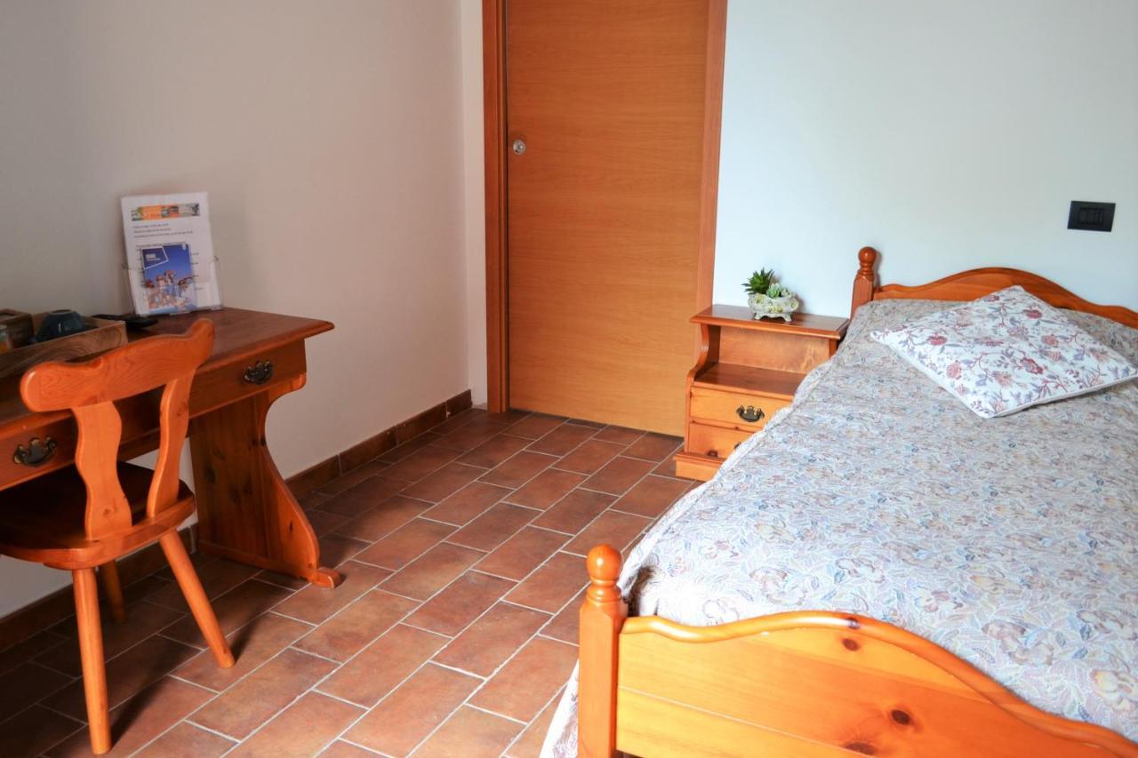 Agriturismo Le Oche Selvatiche Lauzacco ภายนอก รูปภาพ