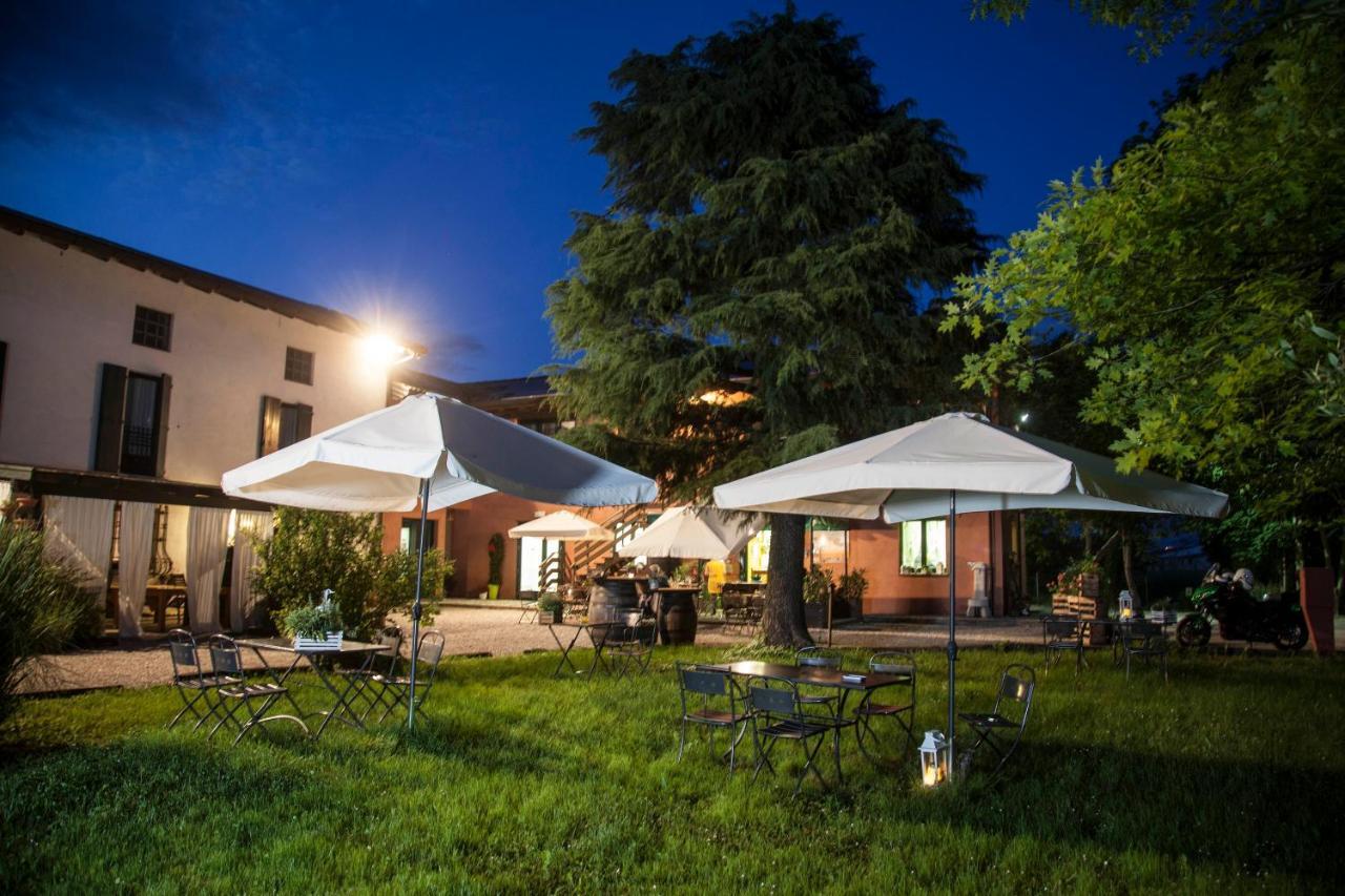 Agriturismo Le Oche Selvatiche Lauzacco ภายนอก รูปภาพ