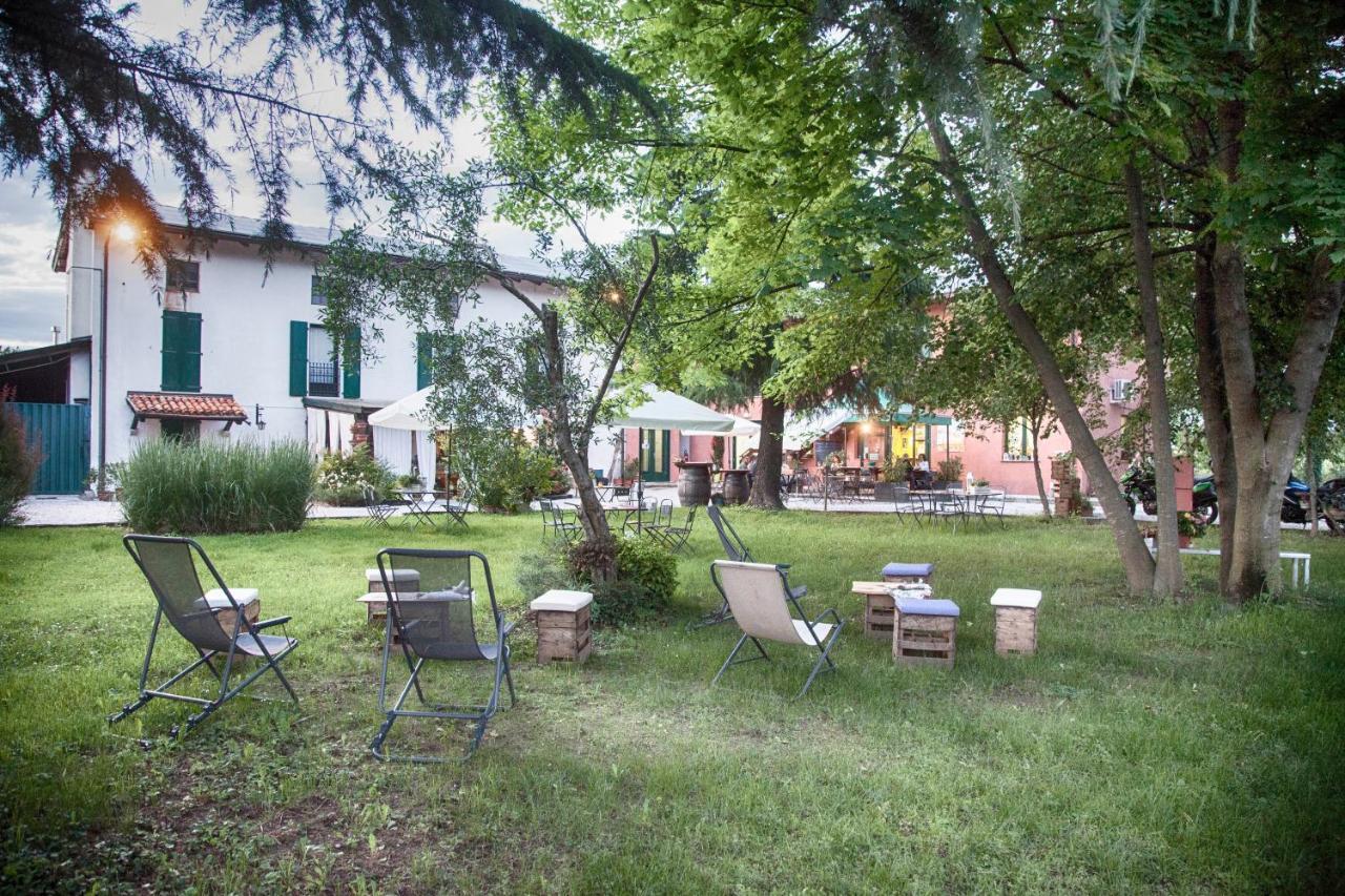 Agriturismo Le Oche Selvatiche Lauzacco ภายนอก รูปภาพ